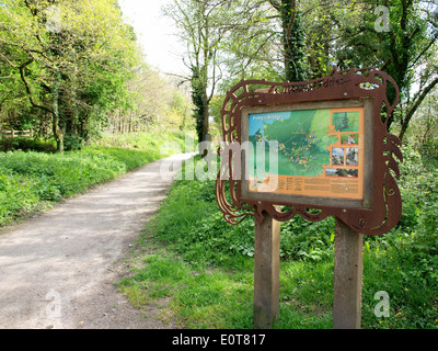 Pour signer l'Poley Pont sur le Camel Trail, Cornwall, UK Banque D'Images