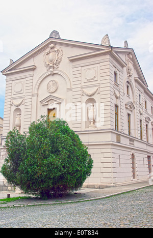 Détails de l'architecture du bâtiment dans la région de Iasi, Roumanie Banque D'Images
