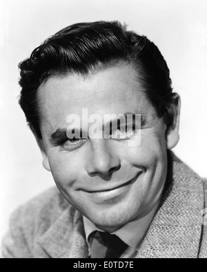 Glenn Ford, acteur américain, Portrait publicitaire, vers 1940 Banque D'Images