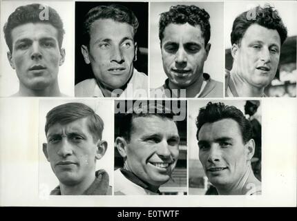 18 août 1960 - Première rangée, de gauche à droite : Michel Maquet, javelot ; Syroviatsky Brakcht ;, javelot, saut en longueur, lancer de marteau, et Husson. Deuxième rangée, de gauche à droite : Lagorce, relais 4x100m ; Battista, triple saut ; Fournier, saut en hauteur. Banque D'Images