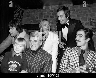 Jean Marais temps avec des amis Banque D'Images