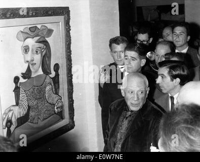 Artiste Pablo Picasso à sa galerie d'art sur son 80ème anniversaire Banque D'Images