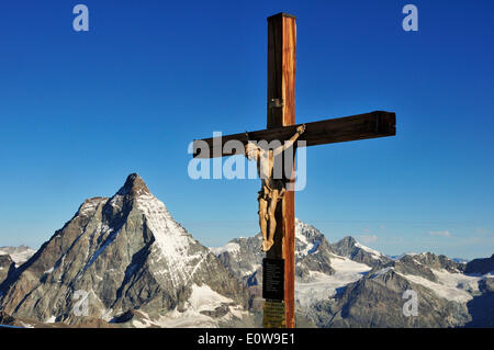 Crucifix, Cervin, 4478 m, Klein Matterhorn, Zermatt, Valais, Suisse Banque D'Images