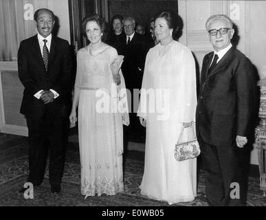 Le Président Giovanni Leone reçoit Anwar Sadat Banque D'Images