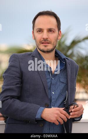 Cannes, France. 20 mai 2014. Fabrizio Rongione acteur assiste à la photocall de 'Deux Jours, Une Nuit" au cours de la 67e Festival International du Film de Cannes au Palais des Festivals de Cannes, France, le 20 mai 2014. Photo : Hubert Boesl /afp -aucun- SERVICE DE FIL : dpa Crédit photo alliance/Alamy Live News Banque D'Images