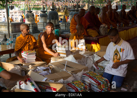 Bodh Gaya est un important site de pèlerinage bouddhiste en Inde, connu pour l'arbre de la Bodhi sous lequel le Bouddha a gagné l'illumination. Banque D'Images