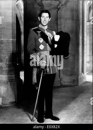 Le Prince Charles en colonel des gardes gallois uniforme militaire Banque D'Images