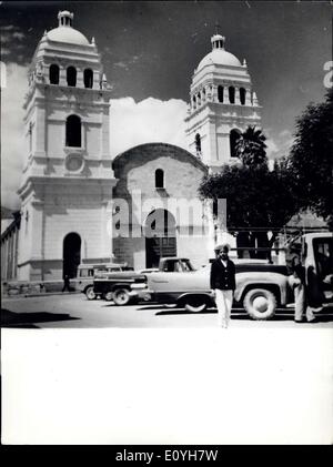 31 mai 1970 - Séisme au Pérou - 31 mai 1970 La Cathédrale de Huaraz avant le séisme. Banque D'Images