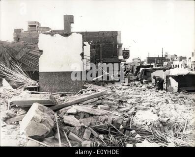 31 mai 1970 - Séisme au Pérou Ruines de Huoroz Banque D'Images