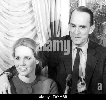 Acteurs Ingmar Bergman et Liv Ullmann Banque D'Images