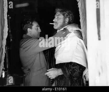 Burt Lancaster avec le réalisateur Luchino Visconti Banque D'Images