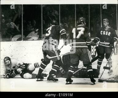 Mar. 03, 1970 - Championnats du monde de hockey sur glace en Suède. Quatre joueurs envoyés pendant les années soviétiques contre. La Suède Match. : quatre joueurs - Banque D'Images