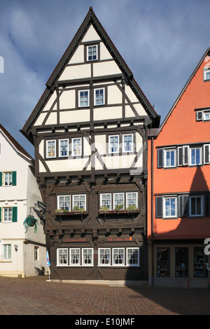 Stadtschaenke Fachwerkhaus Hotel Am Marktplatz von Grossbottwar, Schwaebisch-Fraenkischer Wald, Bade-Wurtemberg Banque D'Images