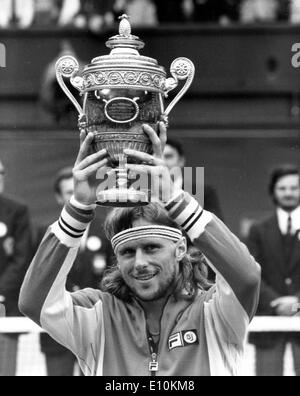 Joueur de tennis Bjorn Borg remporte de nouveau à Wimbledon Banque D'Images