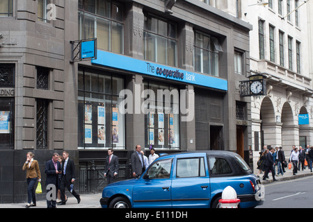 La co-operative Bank branch sur Corhill, Londres Banque D'Images