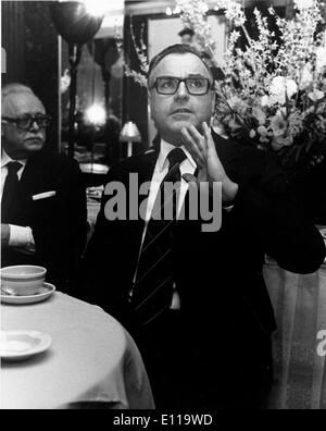 Mai 06, 1976 ; New York, NY, USA ; politicien conservateur et homme d'État allemand Helmut KOHL Banque D'Images