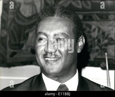 Juillet 07, 1976 - Soudan Le président Jaafar Numeiry est renversé par coup : violents combats impliquant des soldats utilisant des chars, d'artillerie et des mitrailleuses est affichés sur d'être rage à Khartoum aujourd'hui à la suite d'un coup d'avant l'aube contre le Soudan Le président Jaafar Numeiry. Le abourts où du Président de 46 ans ne sont pas connus. Photo montre Soudan président Jaafar Numeiri, qui a été renversé par le coup d'État. Banque D'Images