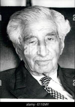 Juin 06, 1977 - Sir Robert Mayer est 98 le dimanche : Sir Robert fondateur de "La jeunesse et la musique' va célébrer son 98e anniversaire Banque D'Images