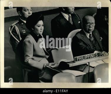 10 octobre 1977 - Imelda Marcos à l'ONU le 4 octobre 1977 Banque D'Images