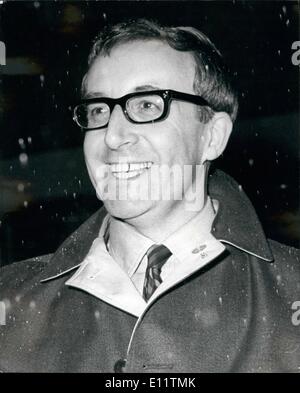 Juillet 07, 1980 - Peter Sellers meurt : l'acteur Peter Sellers, 54, dide tôt aujourd'hui dans le Middlesex Hospital après avoir subi une crise cardiaque massive pendant votre séjour à l'Hôtel Dorchester mardi. Il est allé dans un venir après l'attaque et ne jamais s'en sortir. Sa femme, Lynne Frederick qui ont volé dans la forme de Los Angeles, son fils Michael, 26 ans, de son premier mariage, et 15 ans à Victoria, par sa seconde épouse, Britt Ekland, étaient à son chevet lorsqu'il est mort. Photo montre Peter Sellers qui est décédé plus tôt aujourd'hui dans le Middlesex Hospital à l'âge de 54 ans. Banque D'Images