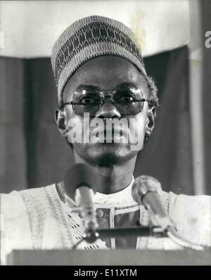 Mar. 03, 1981 - Le président du Nigeria, Shagri Geves Conférence de presse ; le Président Alhaji Shehu du Nigeria, a donné une conférence de presse ce matin à l'hôtel Grosvenor House à la fin des quatre jours de visites d'État à la Grande-Bretagne. La photo montre le président Shagari vu parler au cours de sa conférence de presse à Londres aujourd'hui. Banque D'Images