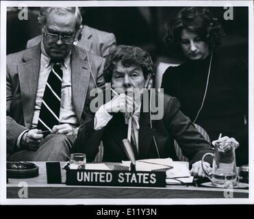 Mar. 03, 1981 - L'Organisation des Nations Unies, New York : Le Conseil de sécurité s'est réuni ce mois-ci sur le problème au Liban. Photo montre. Nouveau ambassadeur américain auprès de l'Organisation des Nations Unies Jeane J. Kirkpatrick au cours de la réunion du Conseil de sécurité. Banque D'Images