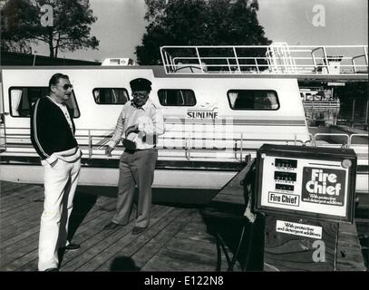 Mai 05, 1982 - Les croisières fluviales en Floride : moteurs Diesel ont une faible consommation de carburant et le carburant est beaucoup plus chers qu'en Europe. Banque D'Images