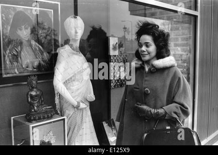 Jan 31, 2006 ; Atlanta, GA, USA ; (Photo : Date et lieu inconnu ) Coretta Scott King (27 avril 1927 - 30 janvier 2006) était l'épouse de l'activiste des droits civils tué Martin Luther King Jr., et un leader communautaire dans son propre droit. Elle est décédée le 30 janvier 2006 à l'âge de 78 ans dans son sommeil à un centre de réadaptation où elle était en thérapie holistique pour sa course. Son corps sera retourné à Atlanta et enterré à côté de son mari au centre King.. (Crédit Image : KEYSTONE/ZUMAPRESS.com) Photos USA Banque D'Images