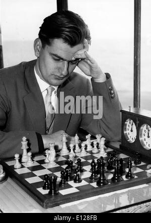 Apr 01, 2009 - Londres, Angleterre, Royaume-Uni - Klaus Darga. Viktor Klaus Darga (né le 24 février 1934 à Berlin, Allemagne) est un joueur de grand maître allemand. (Crédit Image : KEYSTONE/ZUMAPRESS.com) Photos USA Banque D'Images