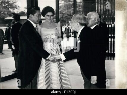 Le 16 décembre 2011 - Le président Marcos en visite officielle au Japon. Le président Marcos a fait sa deuxième visite officielle au Japon la semaine dernière Banque D'Images