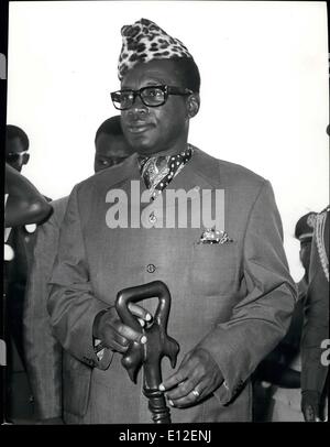 21 décembre 2011 - Mobutu Sese Seko Kuku Mgbendu Wa Za Banga, Président de Zaira, né en 1930. Loopoldville instruits et Coquilhatville. Secrétaire d'État à la défense nationale, 1960. Chef d'état-major, 1960. Commandant en chef, 1961. Président 1981. Banque D'Images