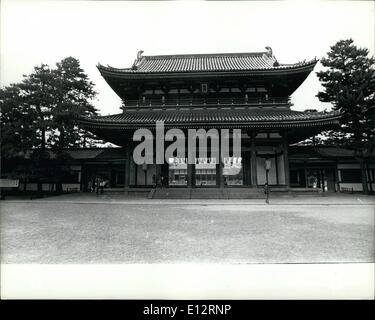 24 février 2012 - Kyoto Japon Temple Gate Park Banque D'Images