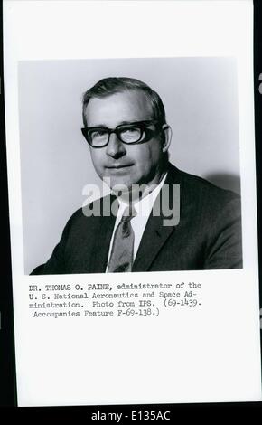 Le 26 février 2012 - Dr Thomas O. Paine, administrateur de la National Aeronautics and Space Administration. Banque D'Images