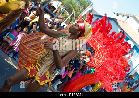 Carnaval de Mindelo - 2014 street parade. Banque D'Images