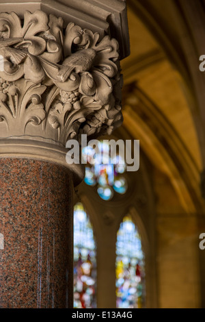 Détail à l'intérieur de l'église Saint Coleman à Cobh, dans le comté de Cork, Irlande Banque D'Images