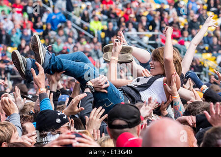 Columbus, Ohio, USA. 19 mai, 2014. L'atmosphère sur la deuxième journée de la 2014 sur la gamme Rock Festival au stade de l'équipe de Columbus en Ohio le 17 mai 2014 © Marc Nader/ZUMA/ZUMAPRESS.com/Alamy fil Live News Banque D'Images