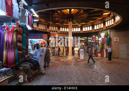 Le souk de Mutrah, Muscat Oman. Banque D'Images