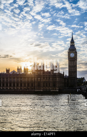 Soleil sur Maisons du Parlement, Londres, Royaume-Uni Banque D'Images