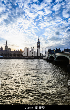 Soleil sur Maisons du Parlement, Londres, Royaume-Uni Banque D'Images