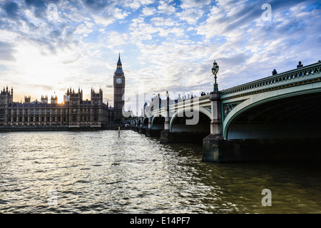 Soleil sur Maisons du Parlement, Londres, Royaume-Uni Banque D'Images