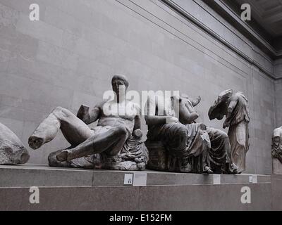 Londres, Royaume-Uni. Apr 17, 2014. Les marbres du Parthénon au British Museum à Londres © Giannis Papanikos NurPhoto ZUMAPRESS.com/Alamy //Live News Banque D'Images