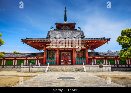 Temple Shitennoji, Osaka, Japon. C'est le premier temple bouddhiste en admistrated officiellement au Japon. Banque D'Images