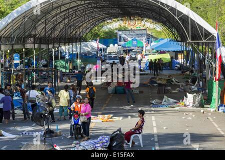 Bangkok, Bangkok, Thaïlande. 23 mai, 2014. Le désert près de la zone de protestation contre le gouvernement à Bangkok. L'armée thaïlandaise a saisi le pouvoir militaire au cours d'un coup jeudi soir. Ils ont suspendu la constitution et terminé le régime civil. C'est le 2ème coup d'État en Thaïlande depuis 2006 et au moins la 12e depuis 1932. Crédit : Jack Kurtz/ZUMAPRESS.com/Alamy Live News Banque D'Images