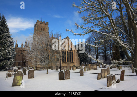 L'église de triage à Northleach dans les Cotswolds couvertes de neige Banque D'Images