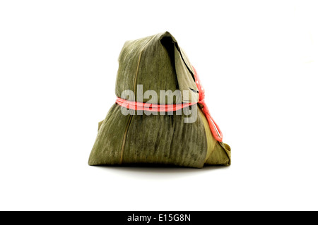 De style nordique Zongzi attaché avec des feuilles de bambou Banque D'Images