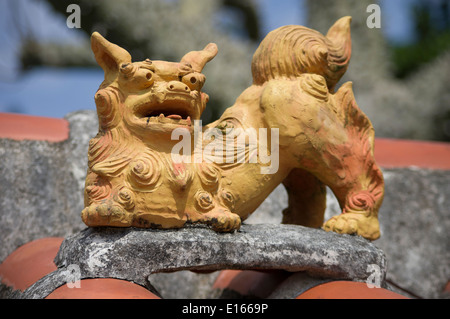 Shisa chien lion sur l'île de Zamami talisman, îles Kerama, Okinawa, Japon Banque D'Images