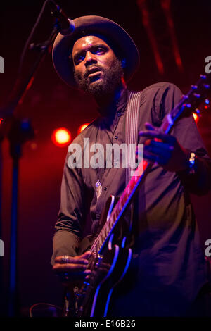 Milan Italie. 23 mai 2014. Le guitariste de blues-rock américain et lauréat des Grammy Awards Gary CLARK JR. exécute live au Magazzini Generali Crédit : Rodolfo Sassano/Alamy Live News Banque D'Images