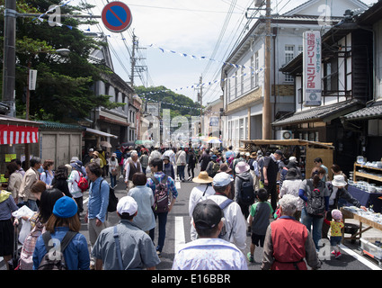 Porcelaine Arita, juste tenu plus de la Golden Week, à Arita, Préfecture de Saga au Japon. Banque D'Images