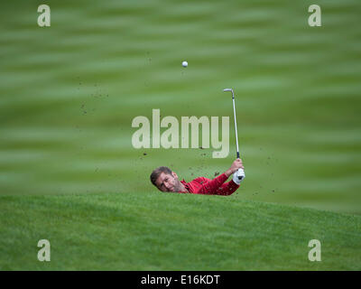 Wentworth, au Royaume-Uni. 24 mai, 2014. Robert ROCK [ENG] au cours de la troisième série de 2014 BMW PGA Championship à partir de l'Ouest Cours Wentworth Golf Club : Action Crédit Plus Sport/Alamy Live News Banque D'Images