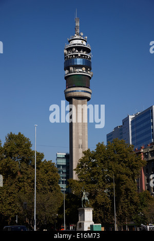 Torre entel plat tour de télécommunication au centre-ville de Santiago du Chili Banque D'Images